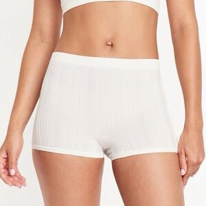 Women's White Cable Knit Shorts